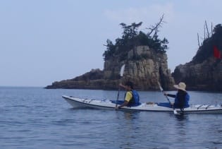 傘鉾岩（仮称）（美津島町根緒）